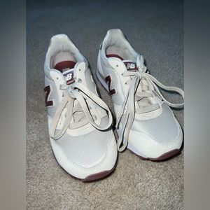 New Balance Sneakers Size 7